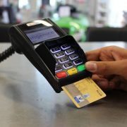 factura inmediata al comprar con tarjeta de credito o debito